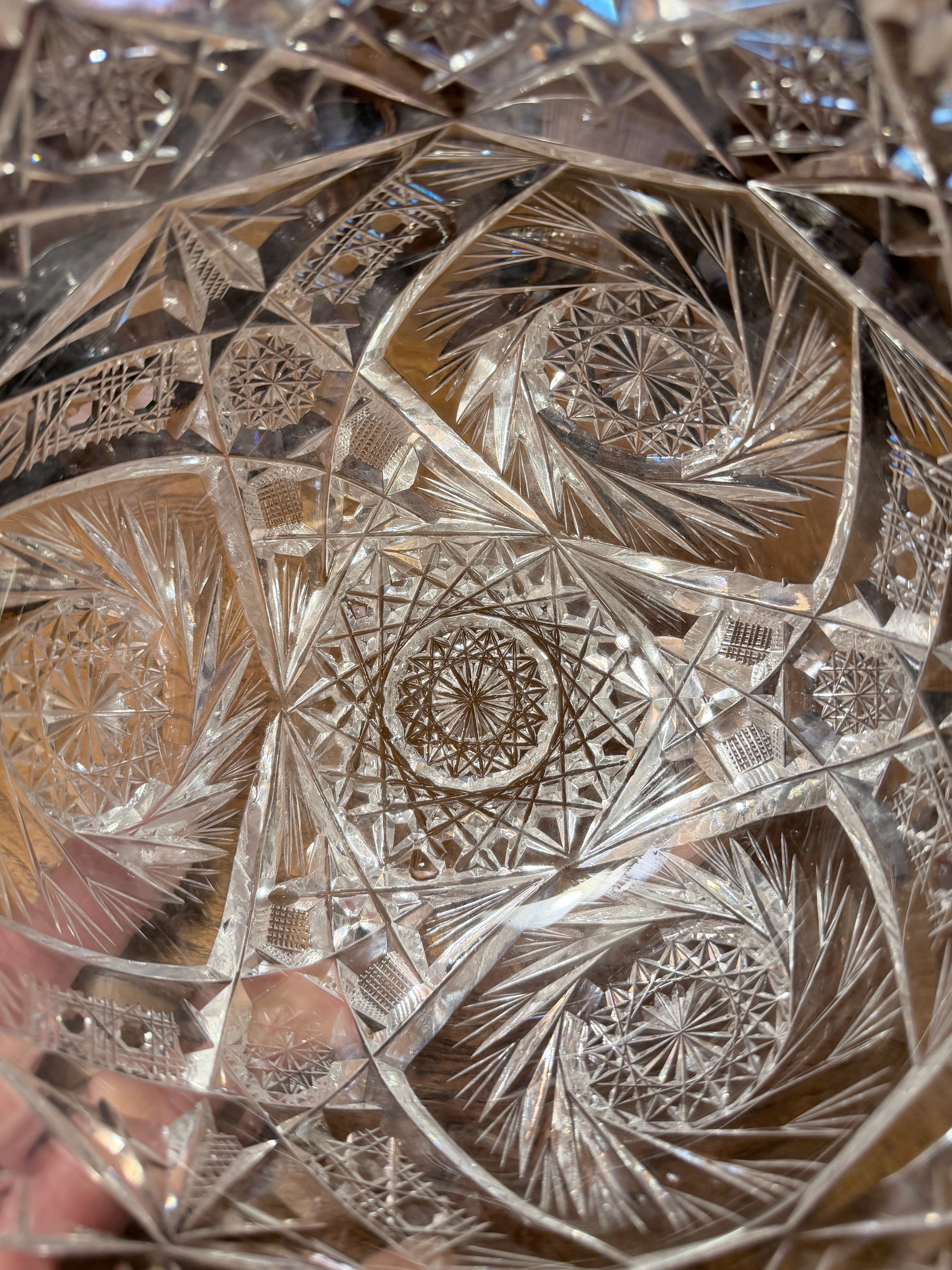 American Brilliant Period Glass Bowl : Antique Cut Glass Bowl - Image 3