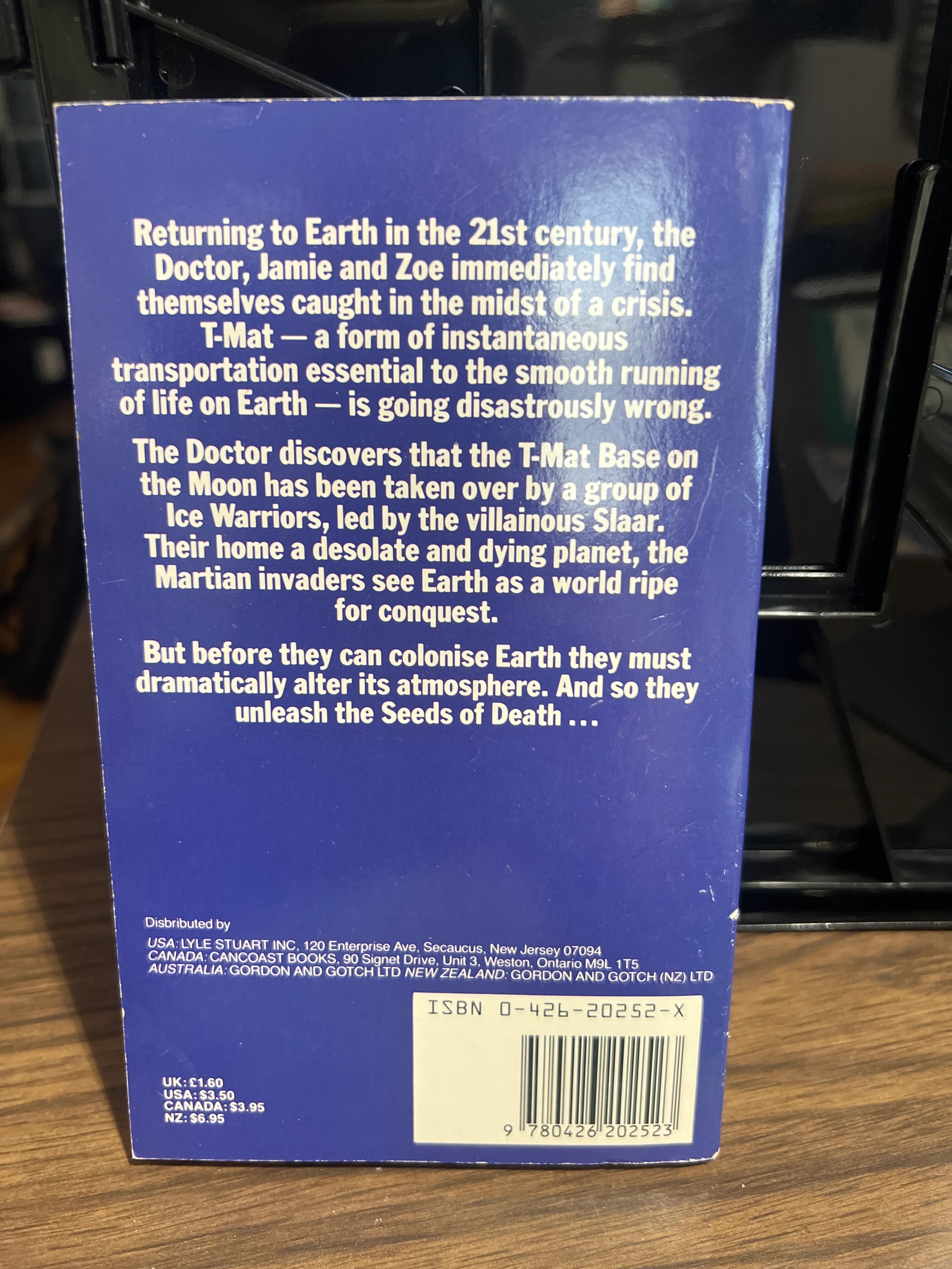 Doctor Who: Seeds of Death Paperback - Image 2