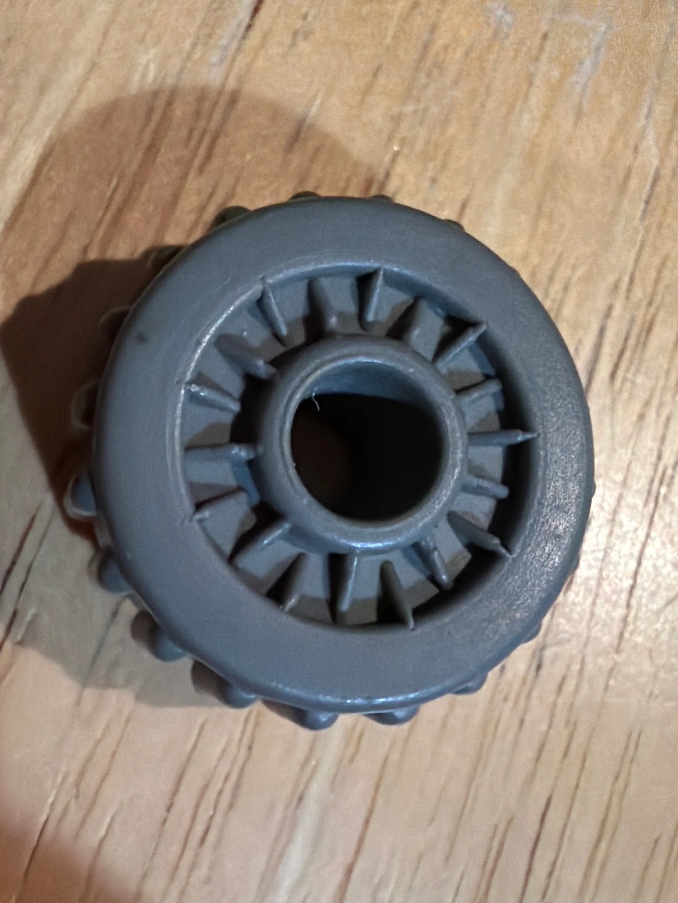 GI Joe : ARAH - Mobile Command Center 1987 Vehicle Part  Wheel/Roller