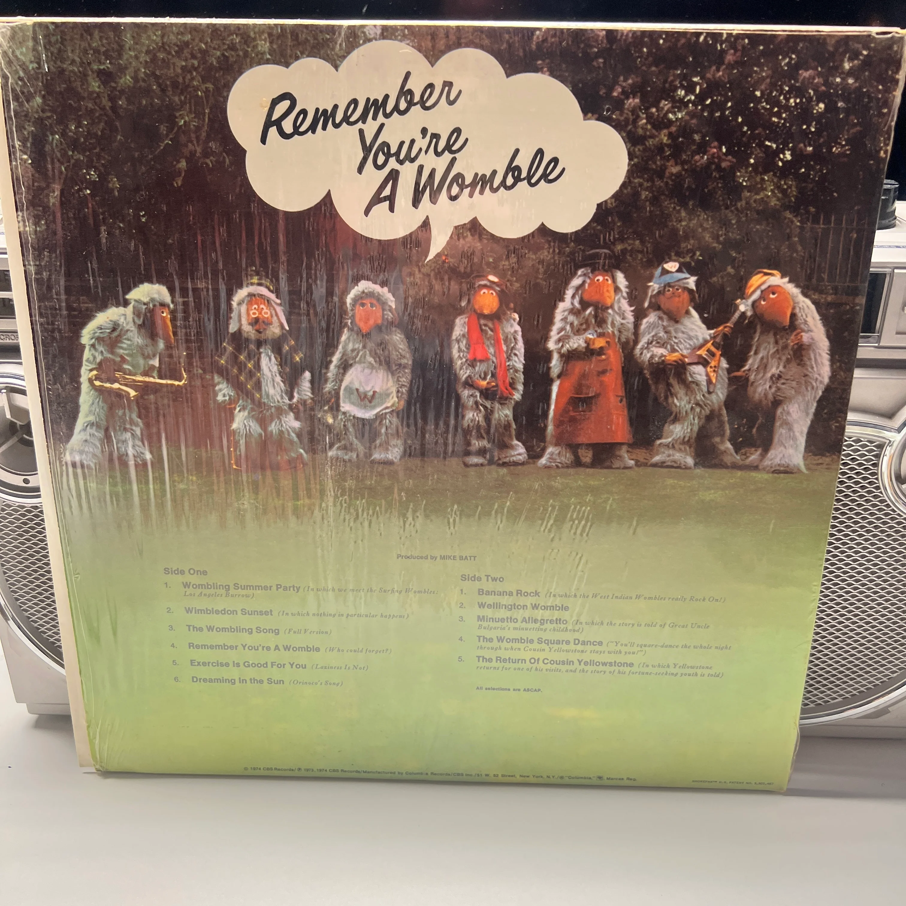 Remember You're A Womble LP KC 33140 - Image 2