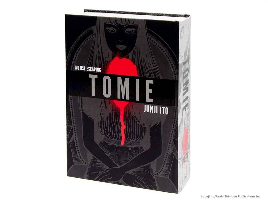 Tomie by Junji Ito - Complete Deluxe Edition HC - Image 2