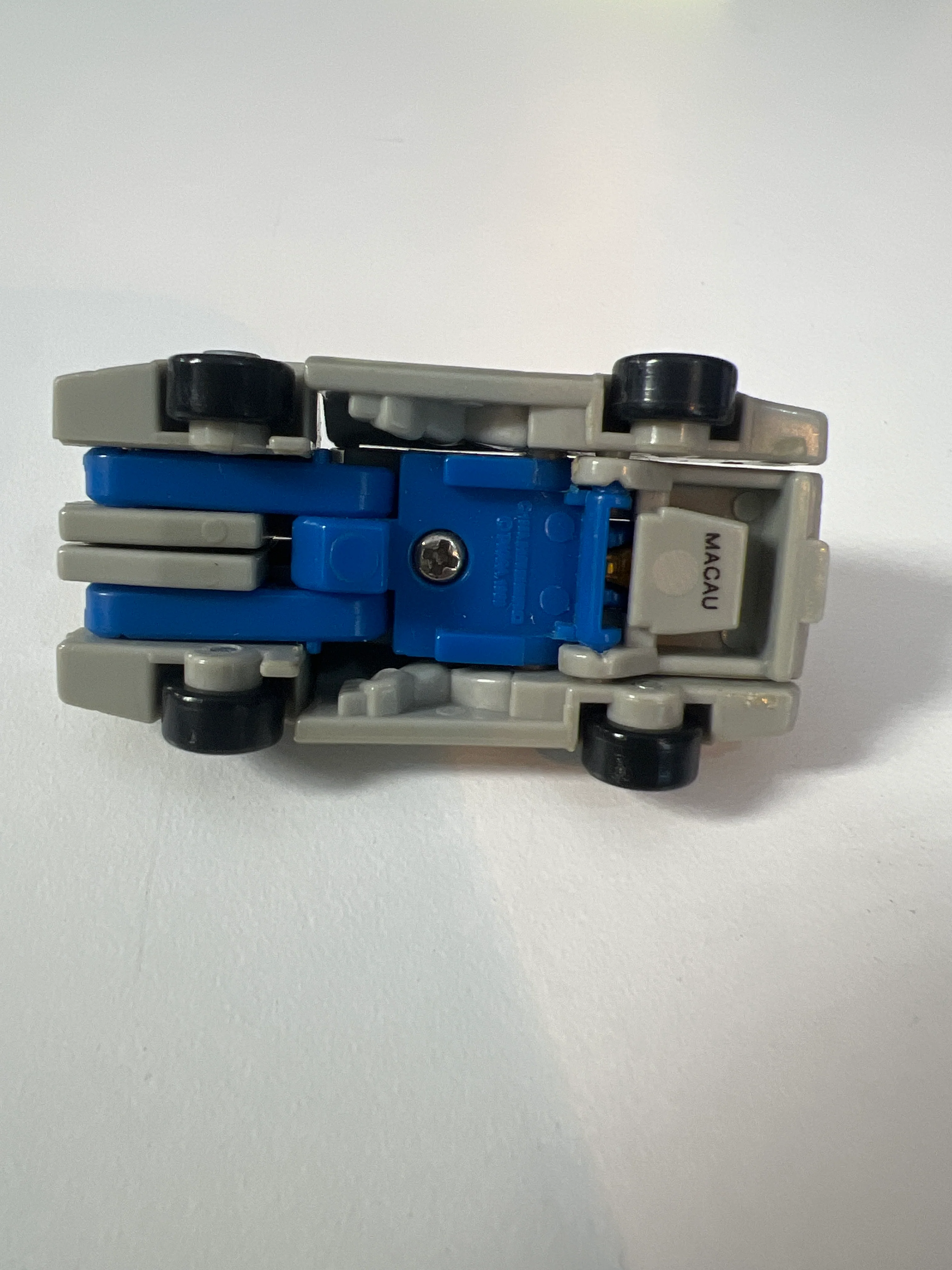 Transformers G1 Micromasters: Race Car Patrol Swindler Delorean - Image 2
