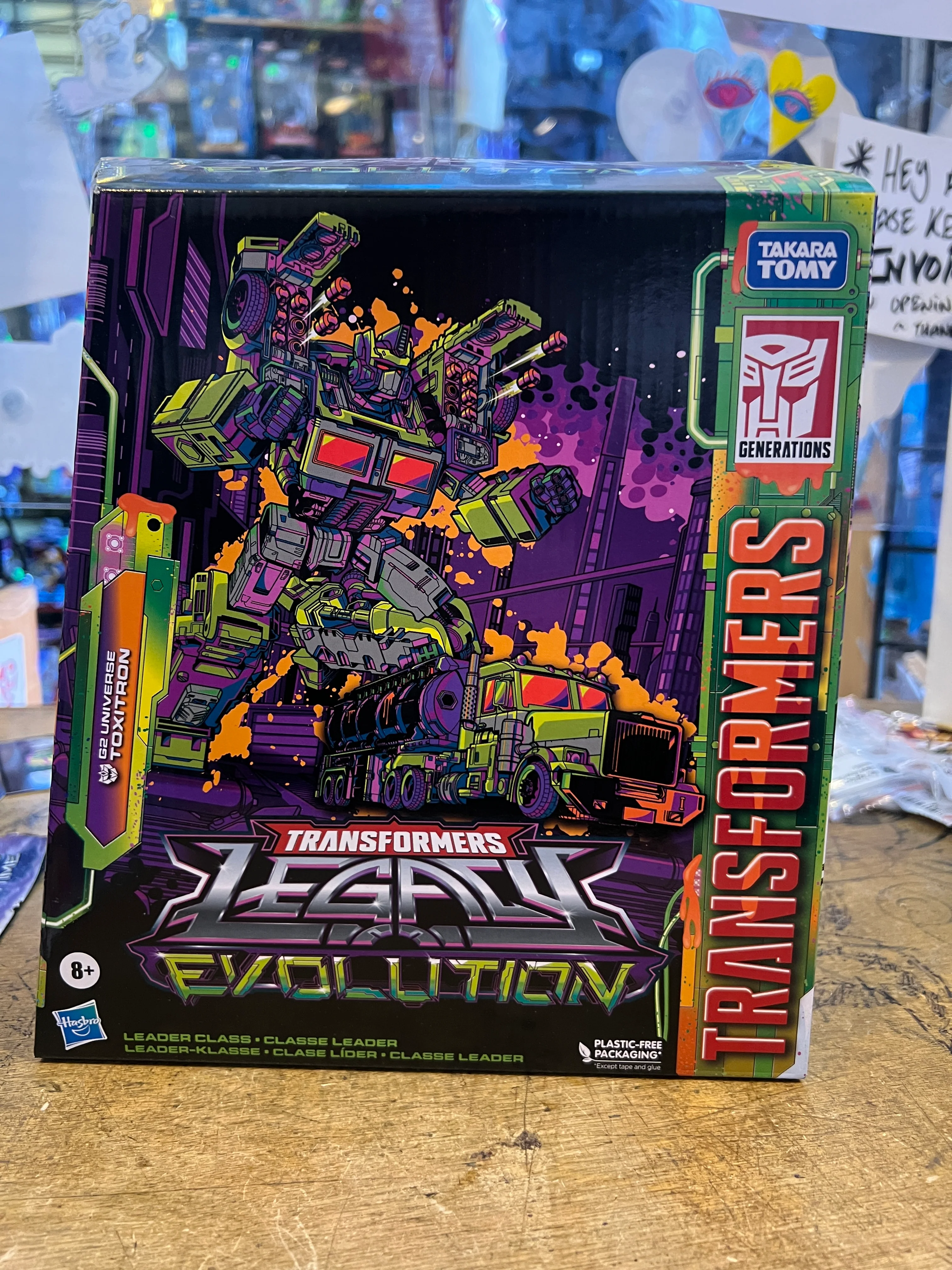 Transformers Generations Legacy Leader Class : Toxitron Figure (MIB)