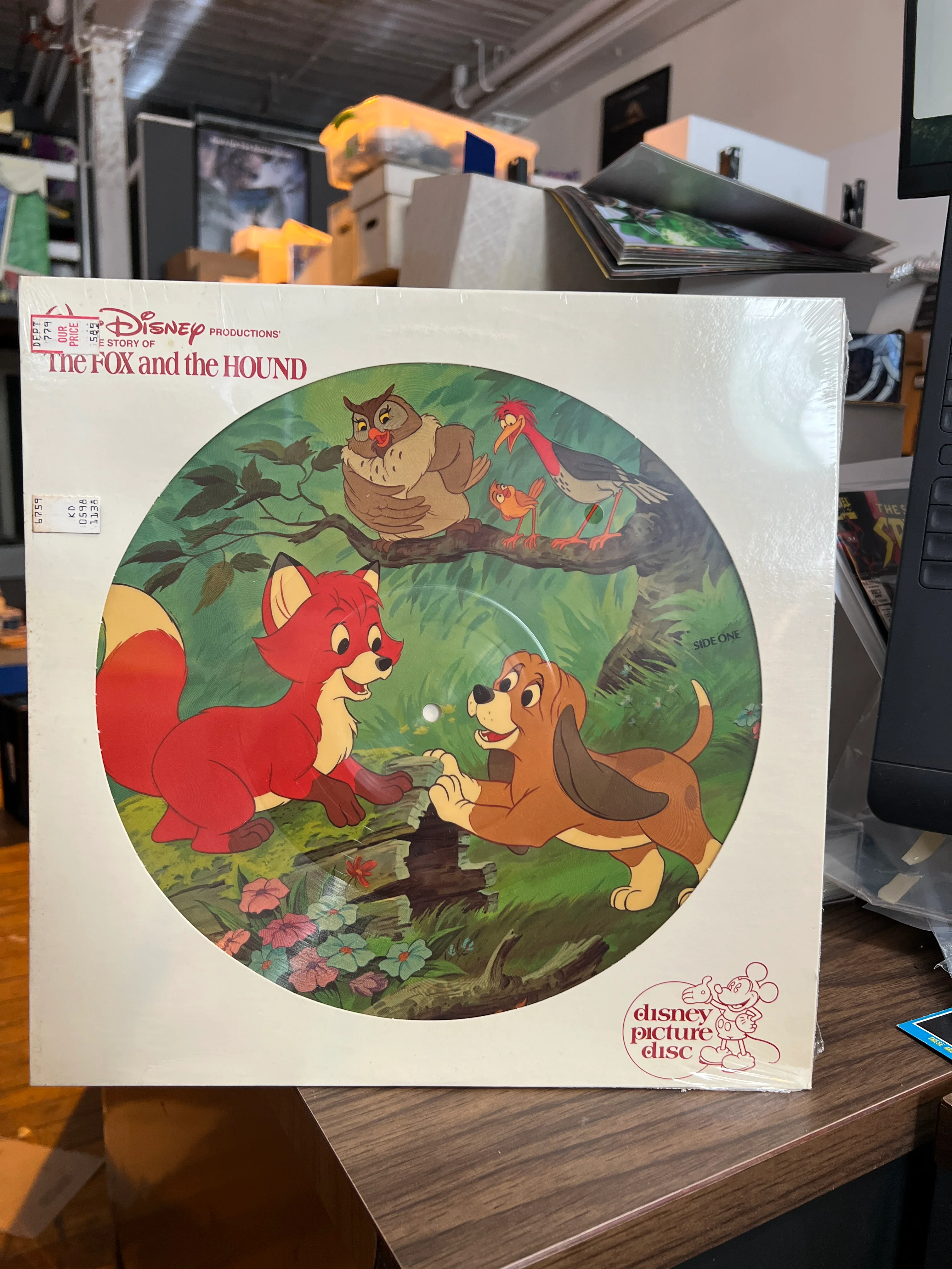 Walt Disney's The Fox and the Hound Picture Disk LP Disneyland Records 3106